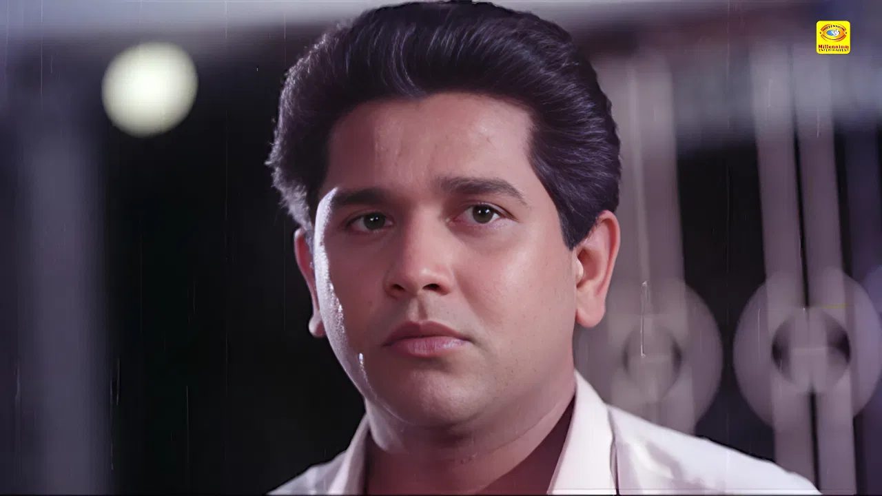 Maria Hot Seduction Scenes Compilation 4-Padata Veenayum Paadum (1990)