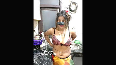 Sexy_99110-stripchat-ticket-show