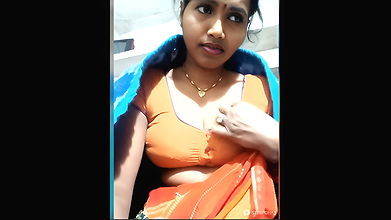 Cm_pooja-stripchat-ticket-show