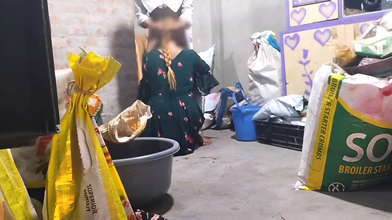 Tution Teacher a Viral Video