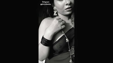 MADHURI GUPTA – APP VIDEO (RS 1174-)