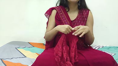 Hot Indian Saara Bhabhi Pussy Licking and Hard Fuck for Teaching First Sex to Devar.