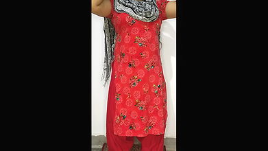 Indian – 18 Year Old Desi Cute Girl Full Nude Body Show