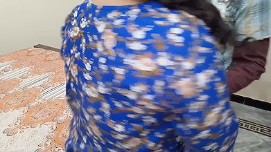 My Indian Stepmother Gives Me a Delicious Big Ass and I Enjoy It