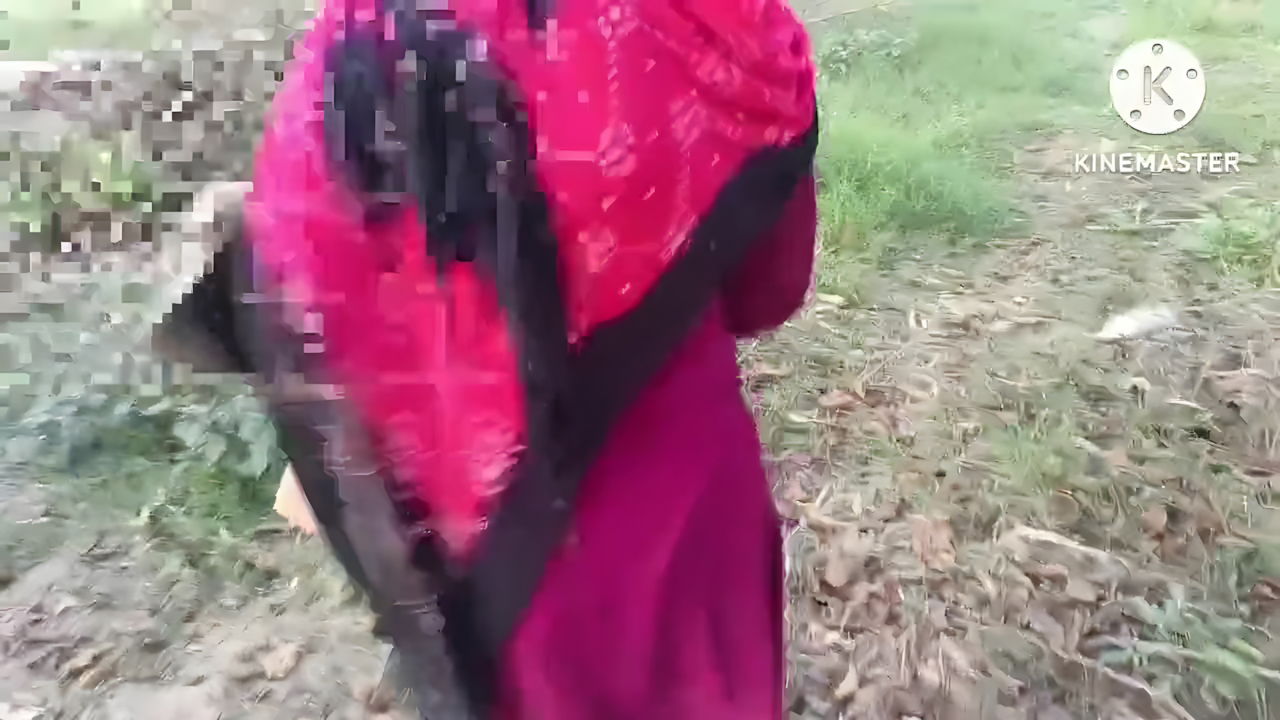 Punjabi Bhabhi Outdoor Sex. Bhabhi Fucked in Doggy Style in N Jungle