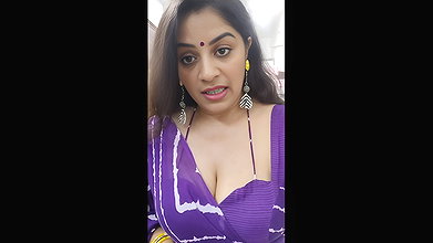 Youtuber Vandhana 23