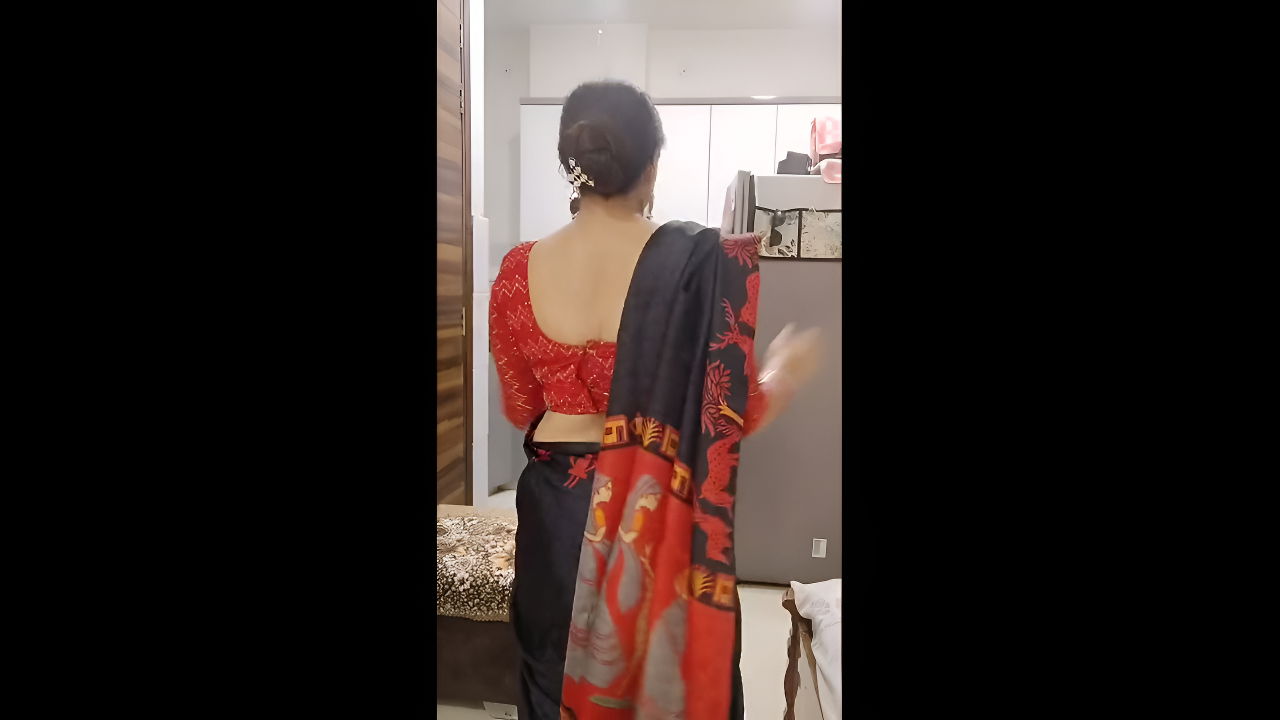 Youtuber Vandhana 31