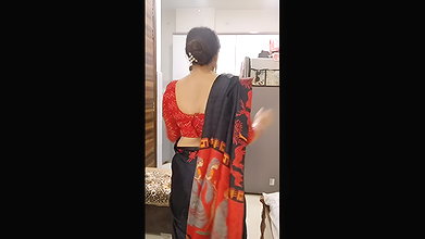 Youtuber Vandhana 31