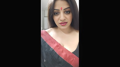 Youtuber Vandhana 6
