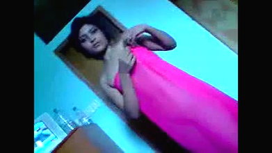 desi babe fucking by her boyfriend in hotel