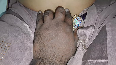 Indian Married Bhabhi Fuck on the Saari