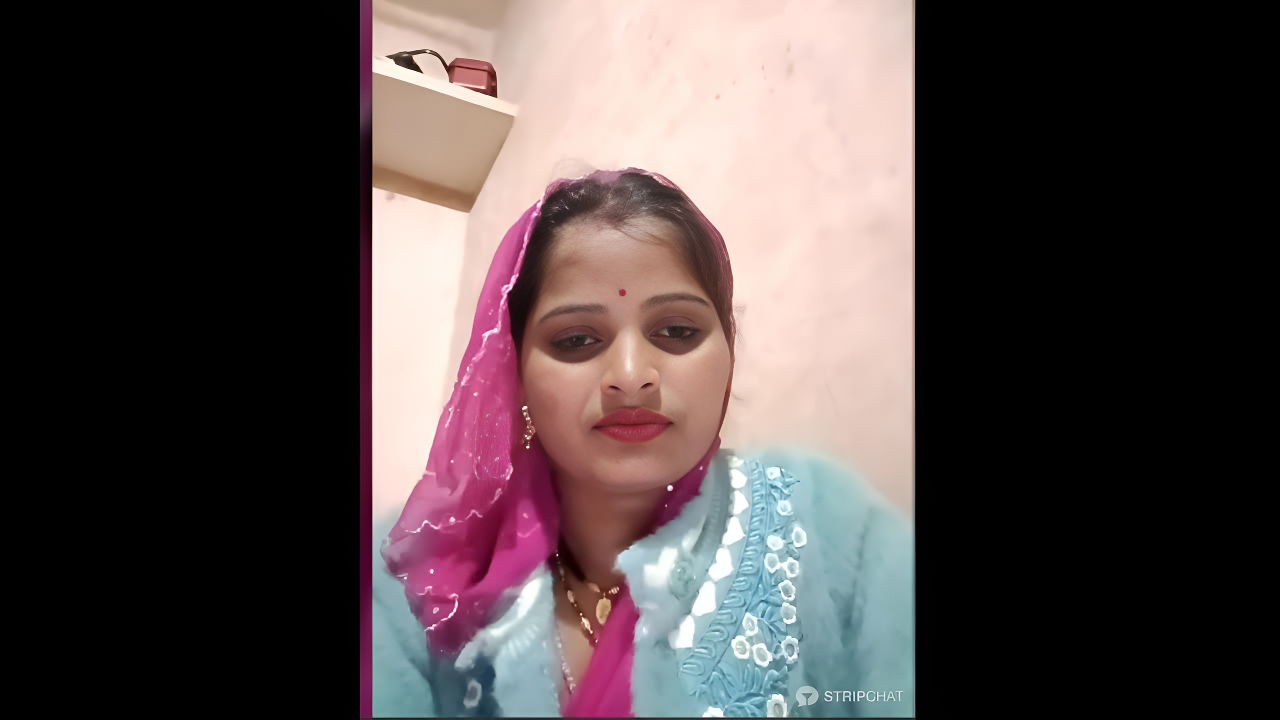 Rubi12A-stripchat-ticket-show