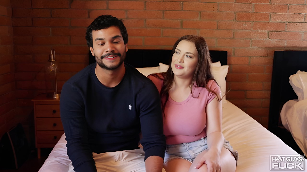 Lindsay Lee Sucks Cock in Indian Sex MMS Scene