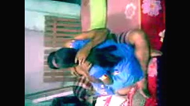 mumbai couple sex in a kholi