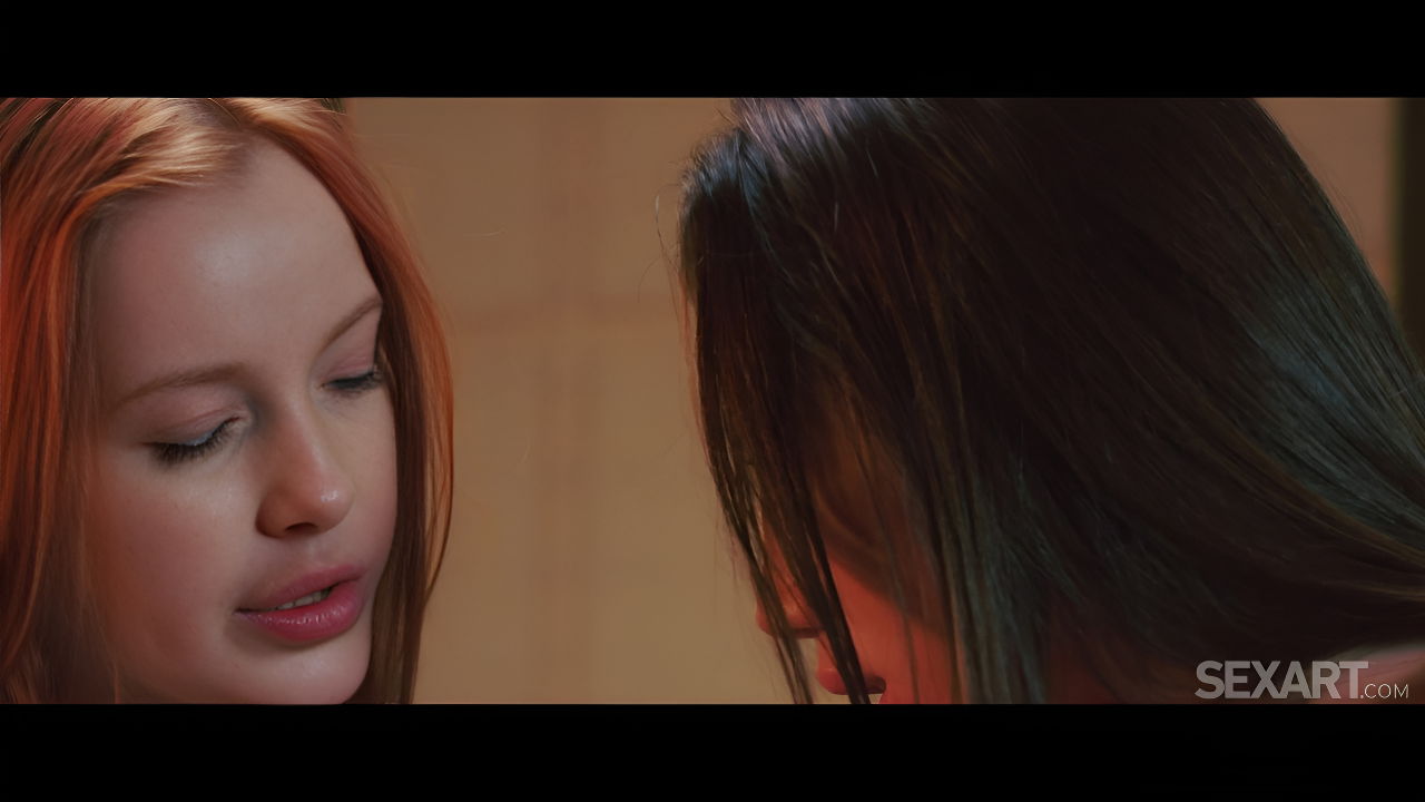 Sex Art with Megan Murkovski & Layla Scarlettx in Spectrum