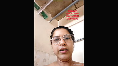 thanusi_2-stripchat-ticket-show