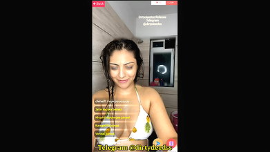 Khushi Mukherjee 02 APR Shower Live