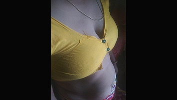 Village bhabi amazing hand job blowjob and facking for dogy stail _Deshicouplehot