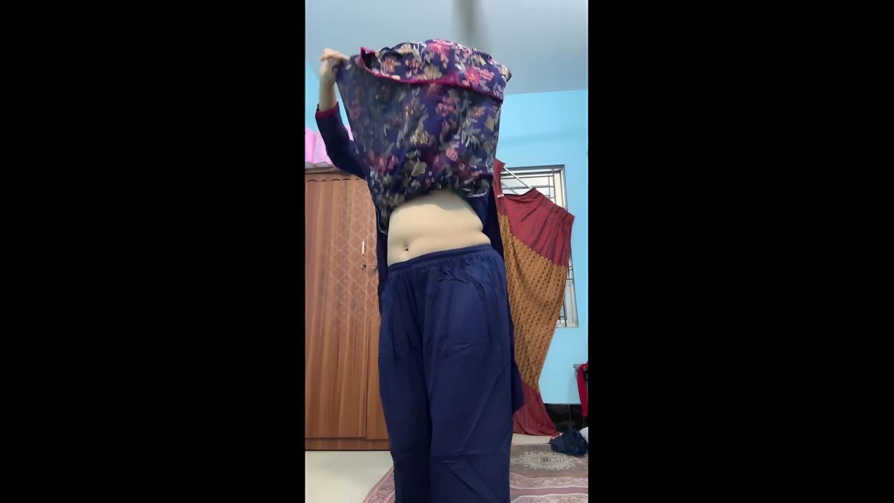 Bengali Chubby Mal Shaving Pussy 84