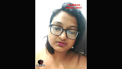 RESHMI69-stripchat-ticket-show