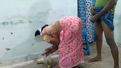 My College Professor Invited Me to His House One Day and I Had Sex with Her While She Was Picking Vegetables