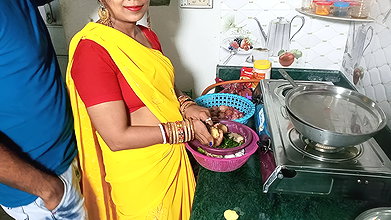 Indian Desi Teen Maid Girl Has Hard Sex in Kitchen – Fire Couple Sex Video