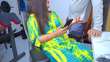 Hot Indian Stepsister Fucked Hard First Time by Younger Stepbro on Chair, Cumshot on Hairy Pussy – Indian Sex MMS