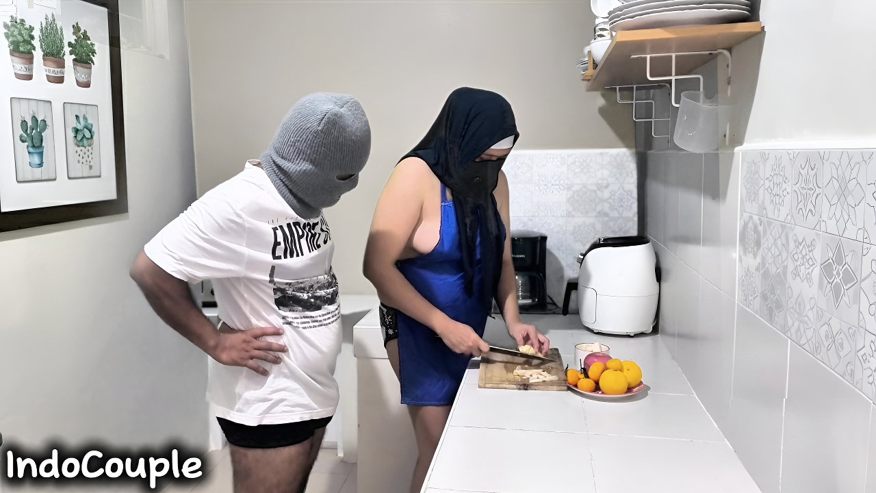 A Beautiful Indonesian Muslim Wife In Hijab Tastes Like Sweet Fruit MMS