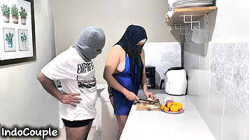 A Beautiful Indonesian Muslim Wife In Hijab Tastes Like Sweet Fruit MMS