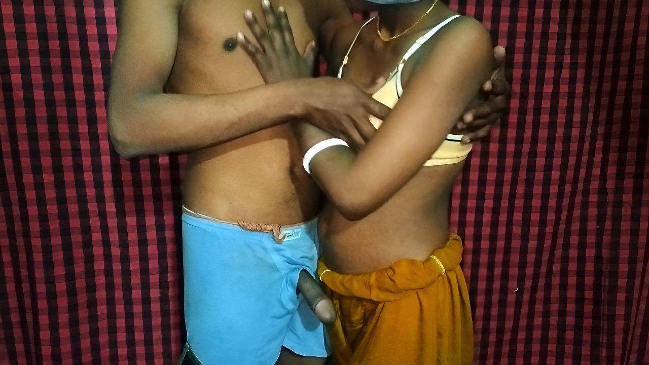 Bhabhi Called Her Stepbrother-in-law at Night and Had Sex with Him