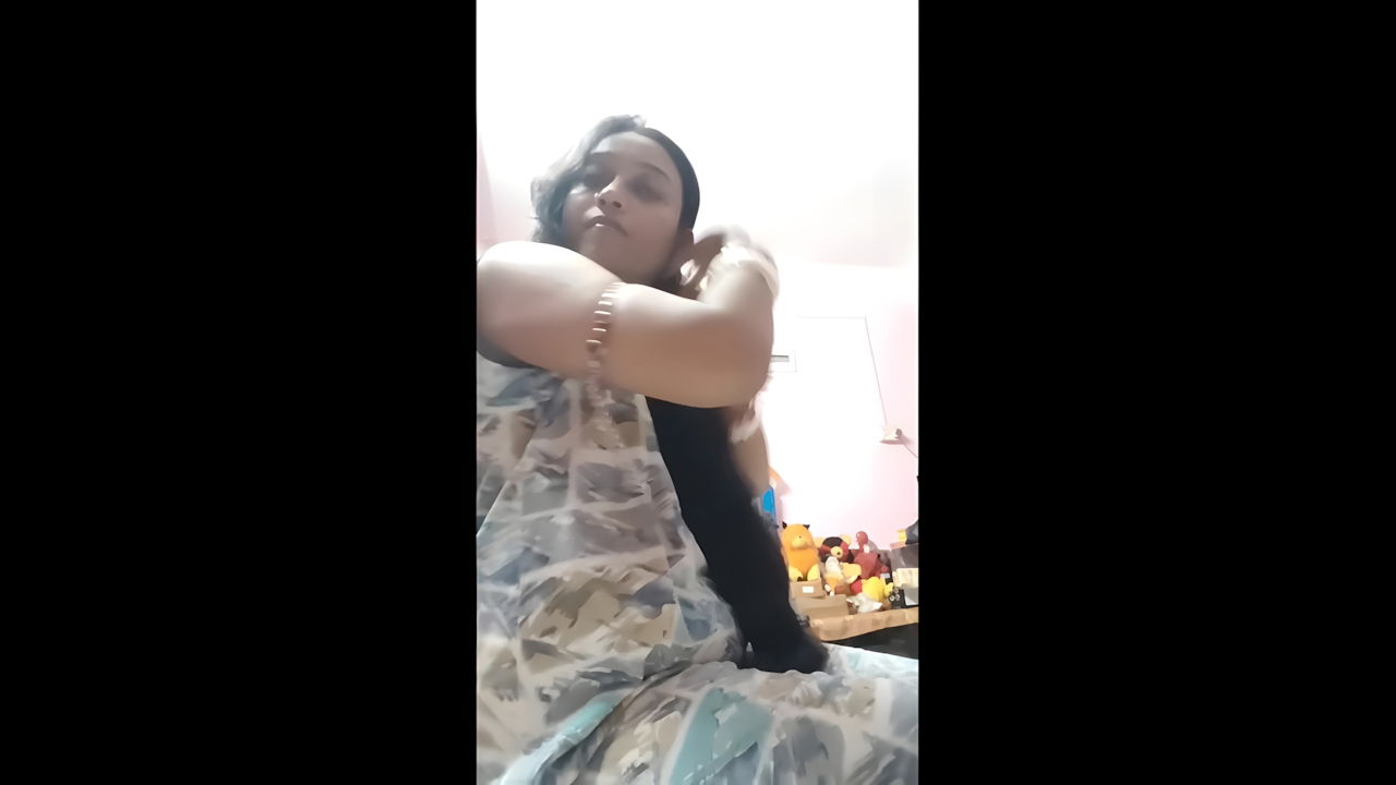 Youtuber Isha Diaries 50