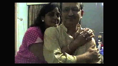 Desi sexy aunty fucking with husband best friend video – 6