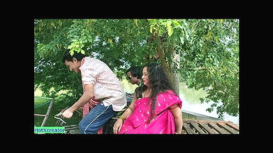 Desi Hot Model sex with Famous Hero! With clear Bangla audio