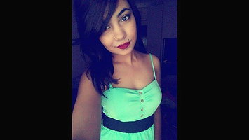 Sexy Girl Showing
