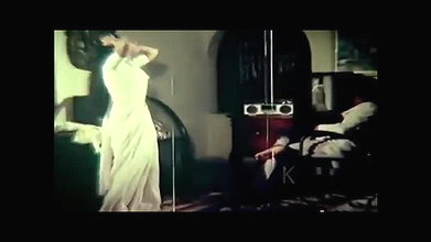Desi Indian Hot & Sexy B Grade Actress Hot Saree & Blouse Strip Scene HD