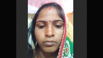 Desi Village Bhabi Showing And Fingering