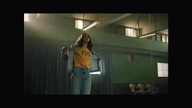 Deepika Latest Hot Ad.mkv