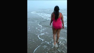 bhabhi walking at beach in swimwear