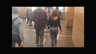 Young babe Ass Groped in metro