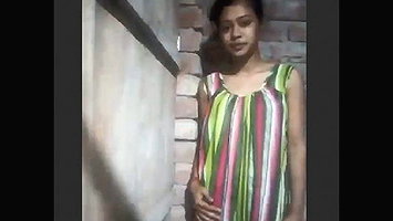 Sexy village girl showing nude body