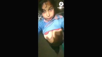 Desi hot girl showing nude