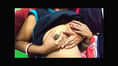 ghar me kaam karte wakt wife ki chudai kiya