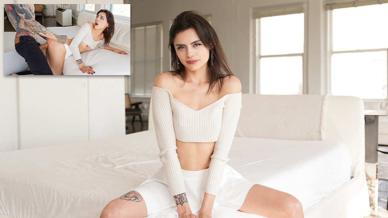 Angel Windell – Passionate Fuck Between Inked Couple