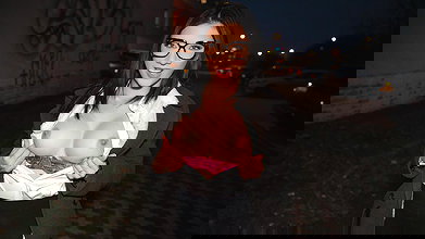 Emily Pink – Finding Horny Latina Outside