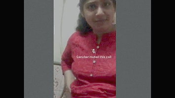 Paki Girl Showing Her Boobs on VC