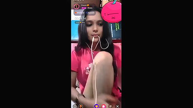 Diwani Young Single Mom Full Nude Show