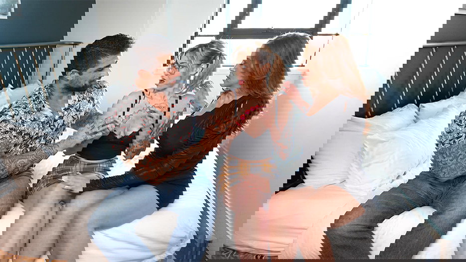 Nicki Hunter & Miss Eve – Blonde Get Threesome Anal Lesson