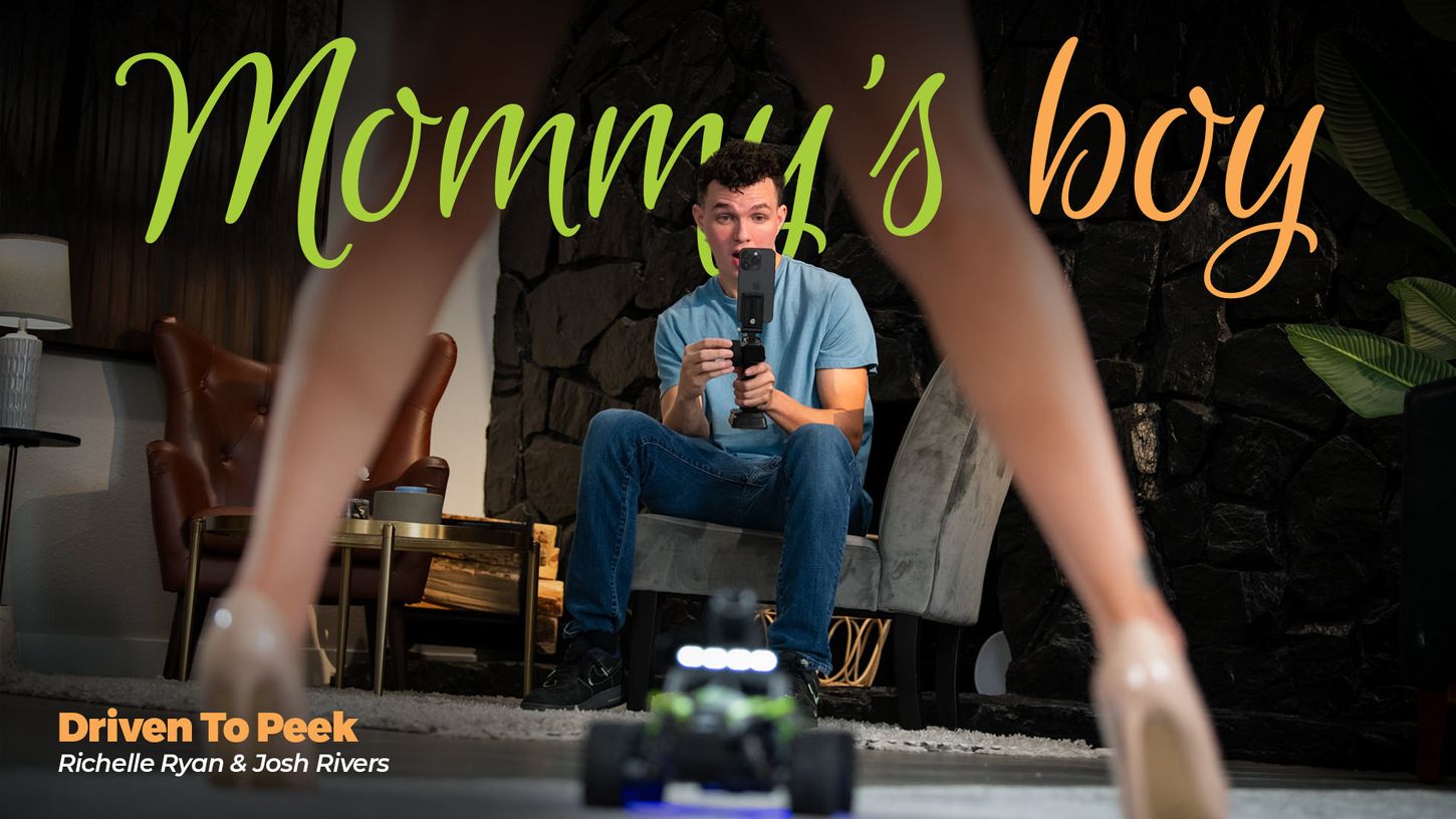 Richelle Ryan – Driven To Peek