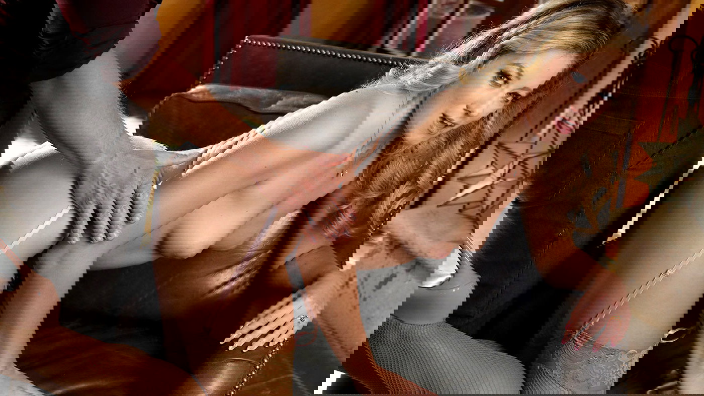 River Lynn – Adorable And Demure Wife