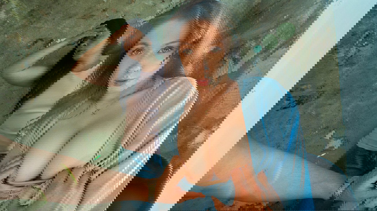 Sata Jones – The Lust City And Busty MILF